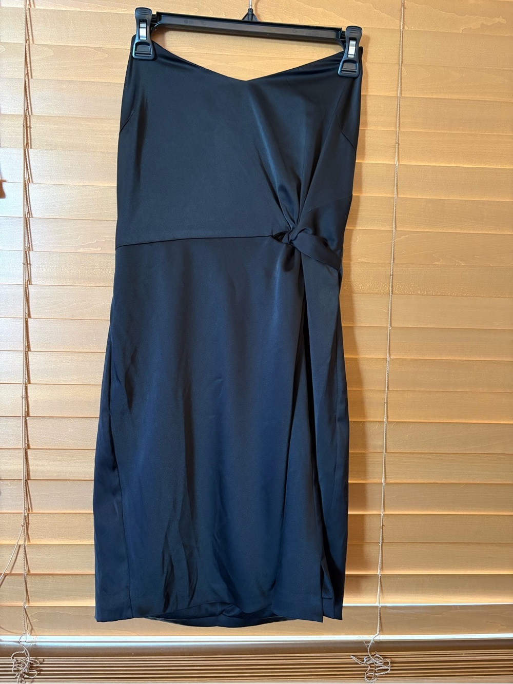 Altar'd State NWOT Black Strapless Knot-Detail Midi Dress Size Medium